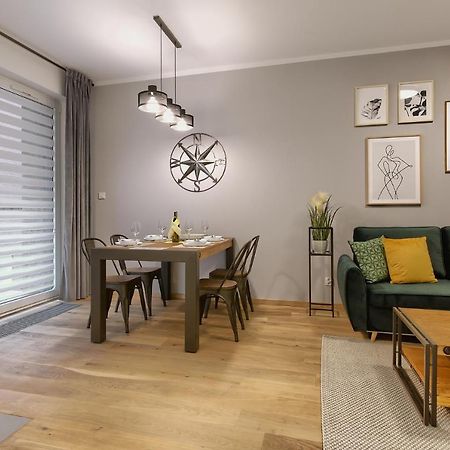 Zentrum II Apartament Parking By Impero Poznaň Exteriér fotografie